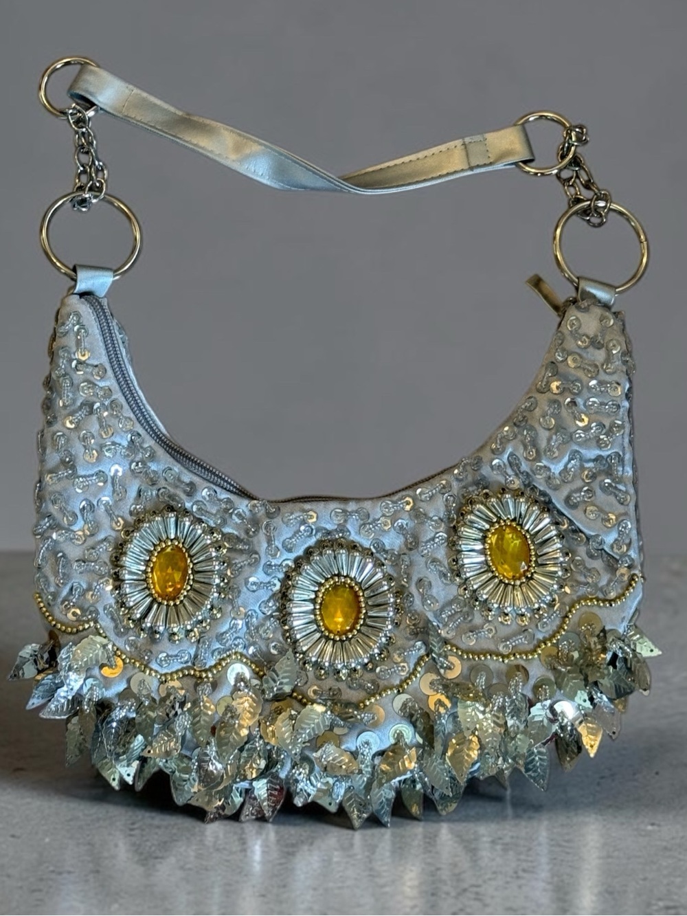 🫶🏻 Embellished Silver Sequin Shoulder Bag with Yellow Gem Accents Lightweight